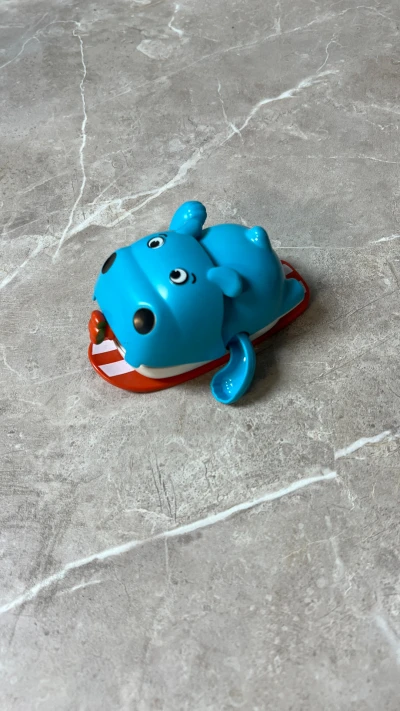 اسب آبی شناور (نخی)