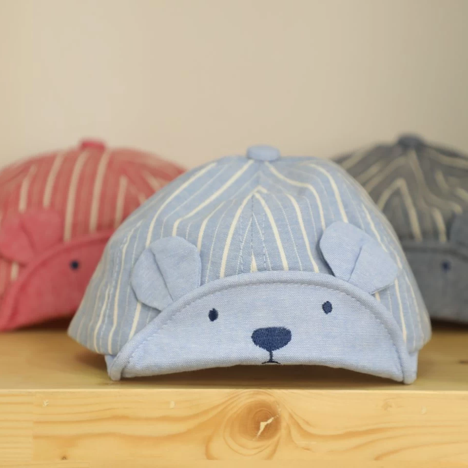 کلاه عروسکی