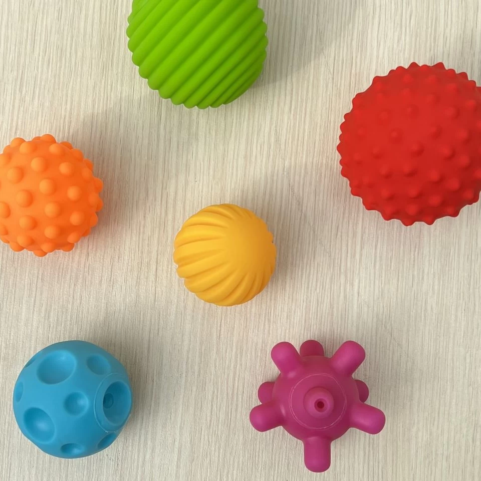 توپ حسی جعبه ای