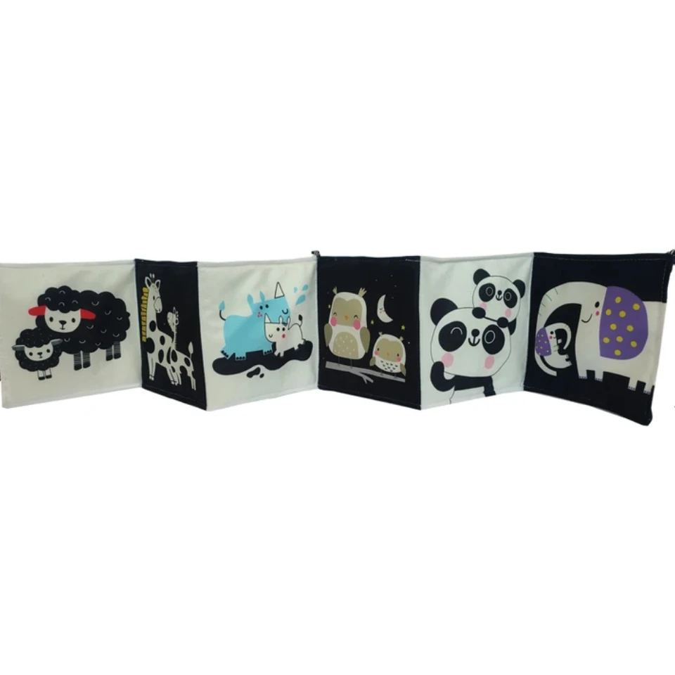 دور تختی سیاه و سفید