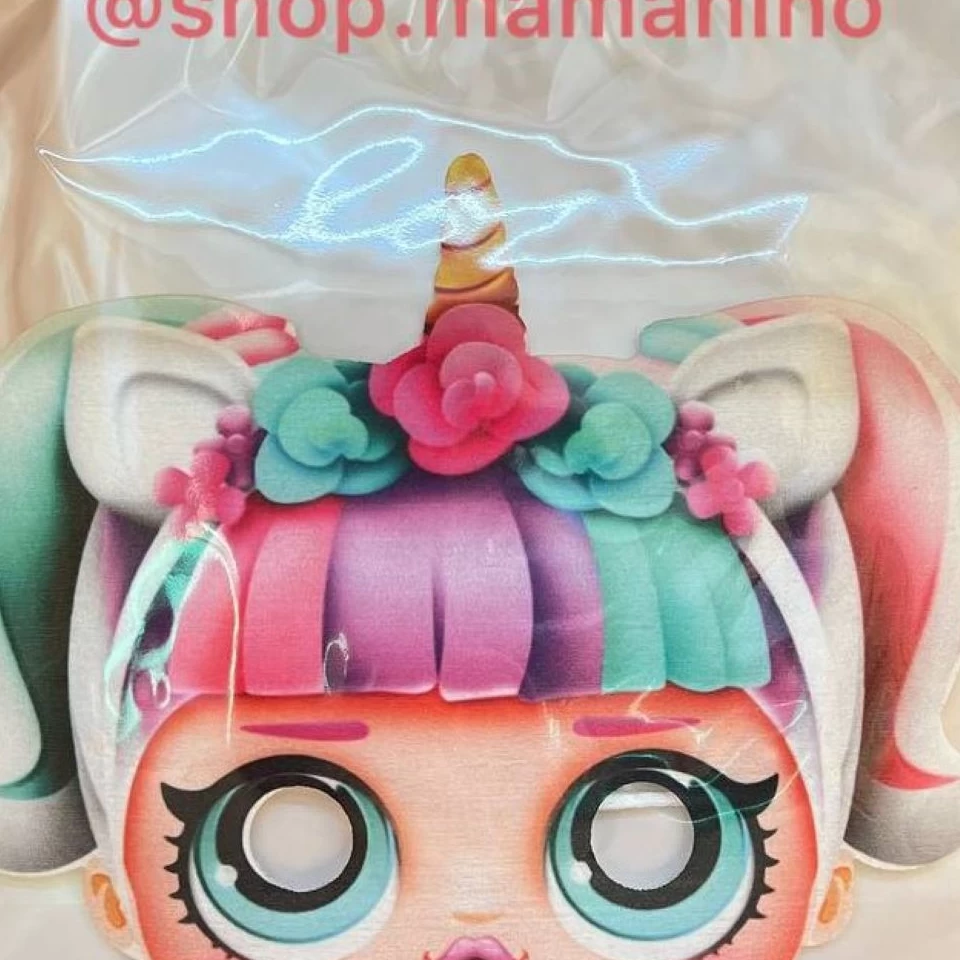 ماسک پارچه ای دختر مو رنگی