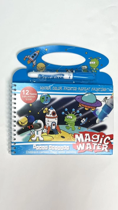 دفتر جادویی فضایی