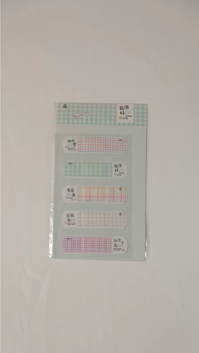 چسب زخم فانتزی چهارخونه