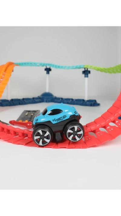 پیست ماشین فضایی