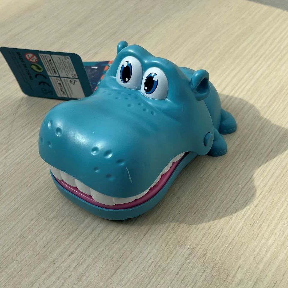 دندان گاز گیر اسب آبی